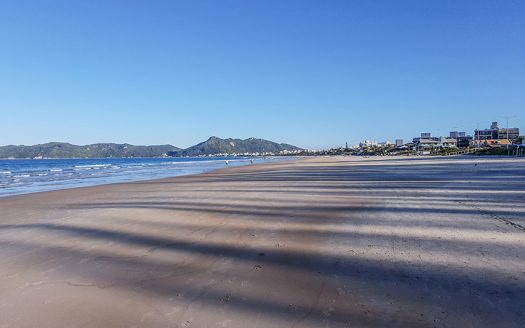 comprar apto 2 dormitorios em mariscal