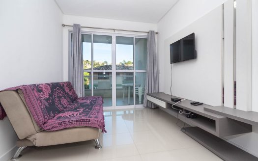 comprar apto 2 quartos em bombinhas