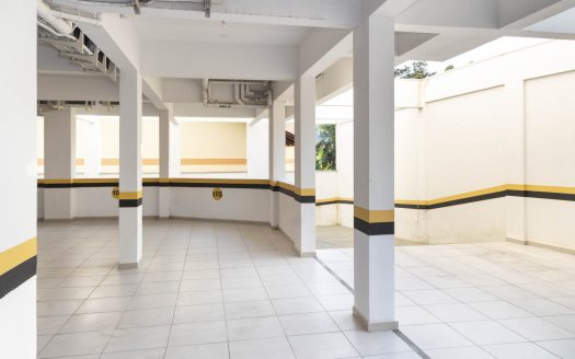 comprar apto 2 quartos em bombinhas