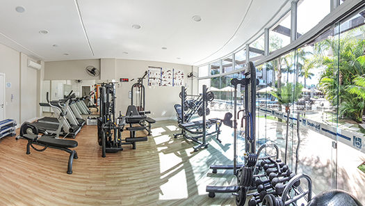 Apto com 3 dormitórios a venda em Bombinhas com área de lazer