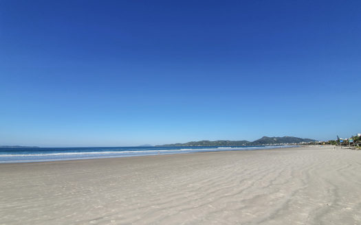 Terrenos a venda na praia de Mariscal Bombinhas