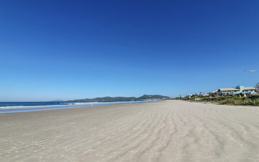 Terrenos a venda na praia de Mariscal Bombinhas
