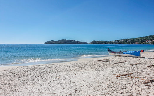 apto 3 quartos mobiliado em bombinhas