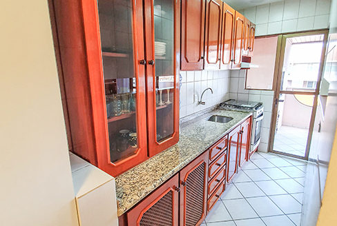 apto 3 quartos mobiliado em bombinhas